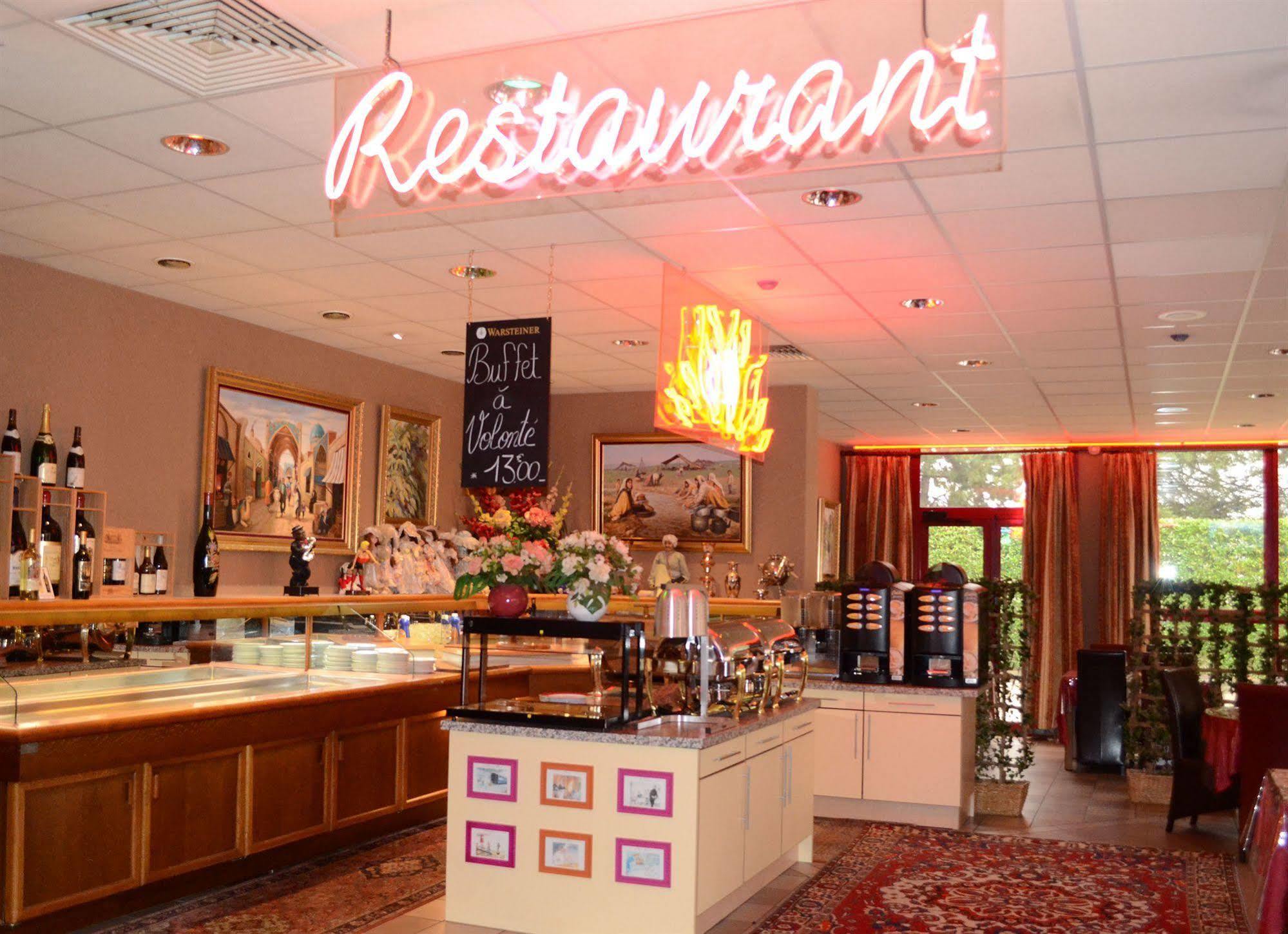 Hotel Siatel Besancon Chateaufarine Екстер'єр фото